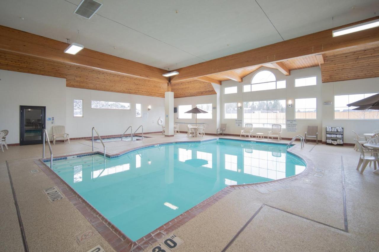 Holiday Inn Express Houghton-Keweenaw By Ihg Exterior photo