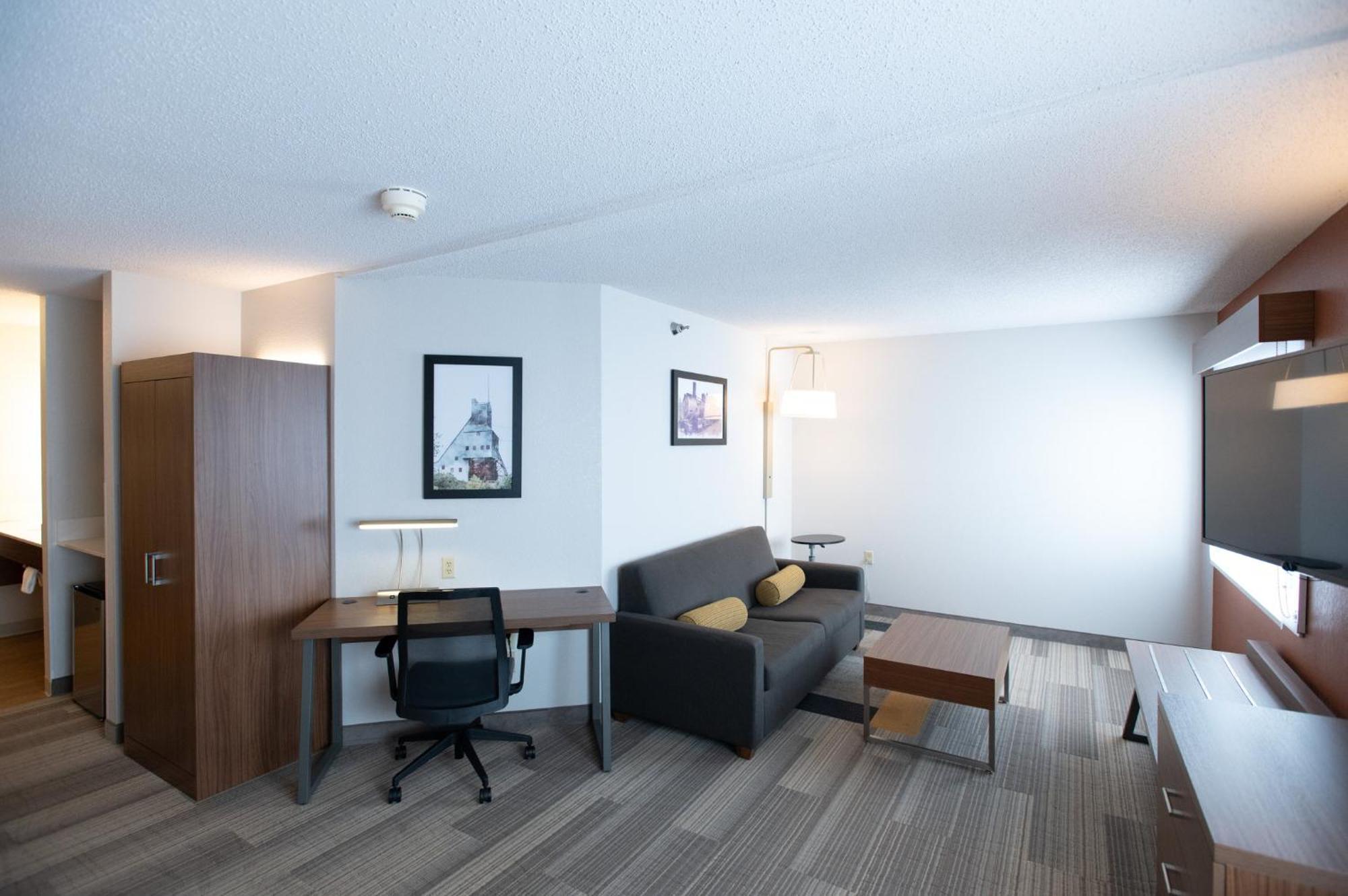 Holiday Inn Express Houghton-Keweenaw By Ihg Exterior photo