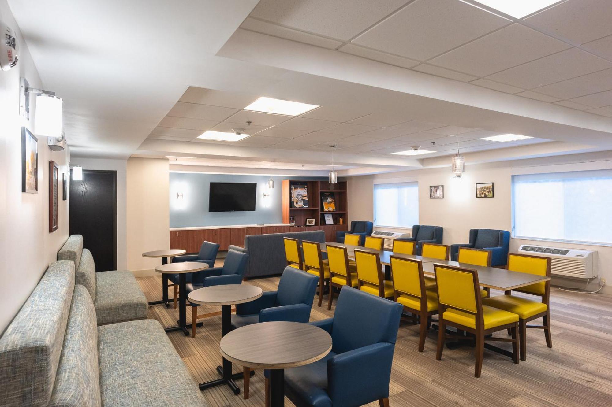 Holiday Inn Express Houghton-Keweenaw By Ihg Exterior photo